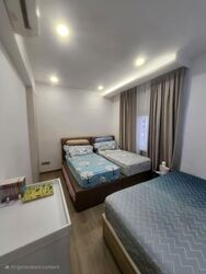 Sixth Avenue (D10), Terrace #568433991